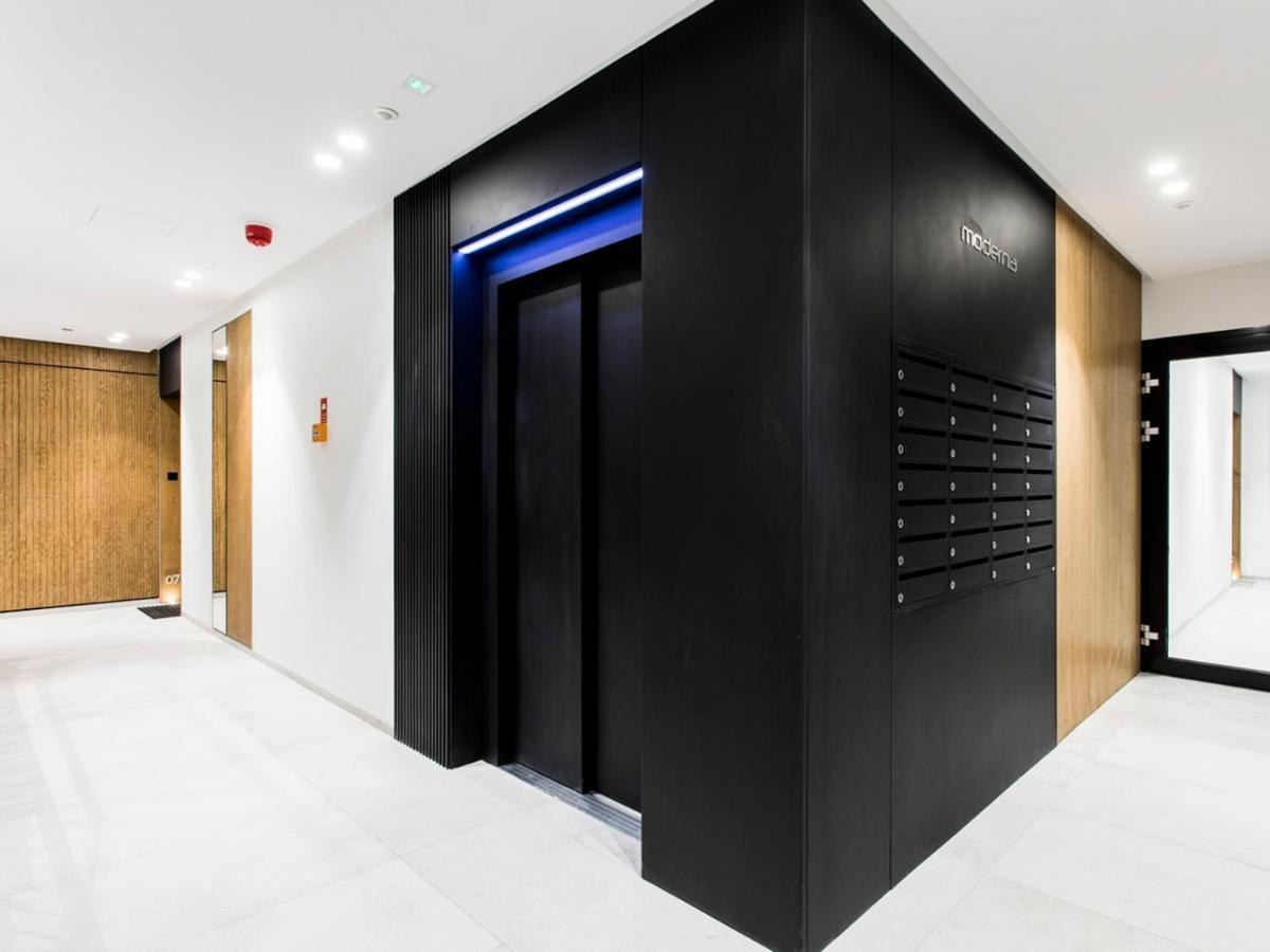 Comfort Inn Apartments - Gdansk, Sadowa ภายนอก รูปภาพ